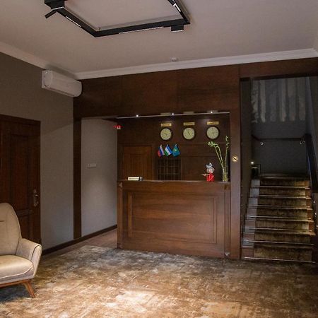 Hotel Vostok Tasjkent Eksteriør bilde